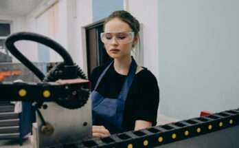 factory worker jobs in qatar